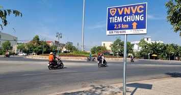 Loạt biển 'VNVC TIÊM CHỦNG' ở Quảng Ngãi 