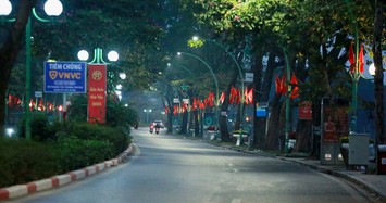 Hà Nội tĩnh lặng sáng mùng 1 Tết Giáp Thìn 2024