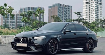 Mercedes-AMG C63 S E Performance đời 2024 rao bán rẻ hơn mua mới cả tỷ đồng