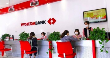 Cổ phiếu rục rịch tăng, chồng của người công bố thông tin Techcombank đăng ký gom vào