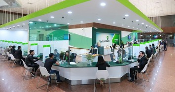 Lợi nhuận quý 3 của Vietcombank đi lùi 21%, nợ xấu có dấu hiệu tăng