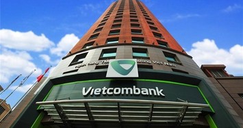 Vietcombank: Các nguồn thu giảm, tiền gửi khách hàng tăng trưởng âm, nợ xấu tăng