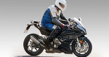 Lộ ảnh nóng siêu môtô BMW S1000RR 2019 mới