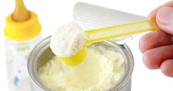 Sữa Pháp Lactalis nguy cơ nhiễm khuẩn đã được nhập về Việt Nam