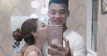 Văn Thanh U23 Việt Nam đưa bạn gái hot girl về Hải Dương ăn Tết