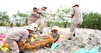 Chặn kịp thời nhóm đào bom khủng mổ lấy thuốc nổ bán