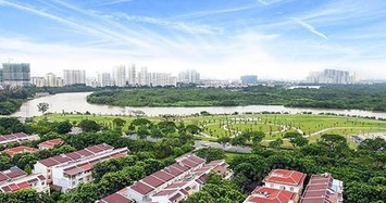 Bi hài chuyện tháo chạy khỏi mùi rác Nam Sài Gòn