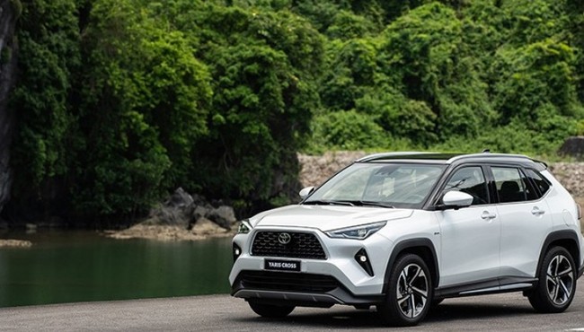 Giá xe Toyota Yaris Cross mới nhất tháng 11/2024, từ 650 triệu đồng