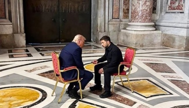 Ông Trump đẩy ông Zelensky vào thế khó