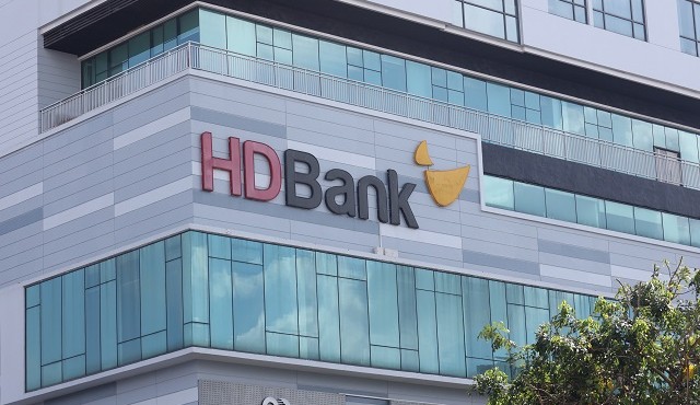 Lợi nhuận của HDBank dự báo tăng 23%, khuyến nghị cổ phiếu khả quan