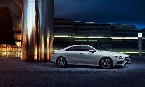 Chiêm ngưỡng Mercedes CLA 250 AMG từ 920 triệu đồng 