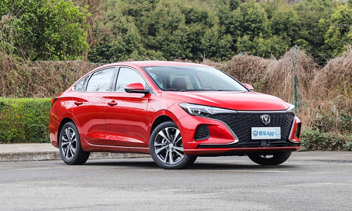 Xe Tàu Changan Eado Plus sang chảnh chỉ từ 242 triệu
