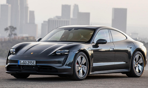Siêu xe điện Porsche Taycan 4S giá chỉ từ 2,43 tỷ đồng