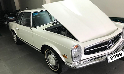 Cận cảnh xe sang Mercedes-Benz 280 SL hơn 50 tuổi 