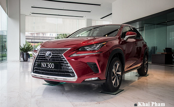 Cận cảnh Lexus NX 300 hơn 2,5 tỷ đồng tại Hà Nội