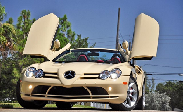 Mercedes-Benz SLR McLaren màu sơn Elfenbein độc nhất vô nhị 
