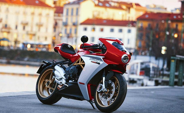 Siêu môtô MV Agusta Superveloce Ottocento từ 505 triệu