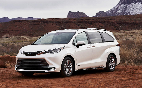 Soi Toyota Sienna 2021 ra mắt với hệ dẫn động 4 bánh mới