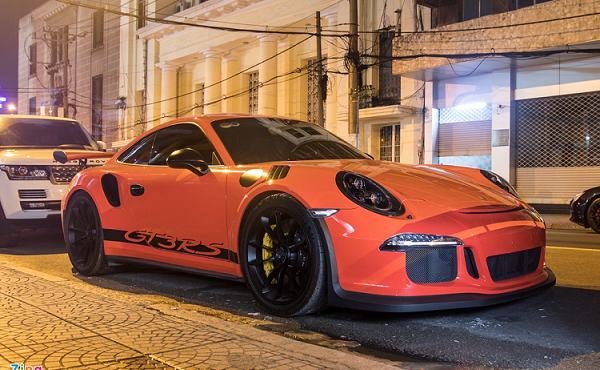 Đại gia Đặng Lê Nguyên Vũ cho tái xuất Porsche 911 GT3 RS