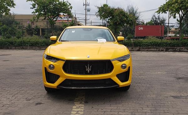 Đại gia Minh Nhựa khui thùng Maserati Levante Trofeo hơn 14 tỷ 