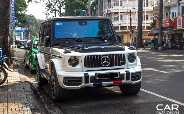 Xem siêu xe Mercedes-AMG G63 Edition hơn 10 tỷ có mà độc lạ ở Sài Gòn