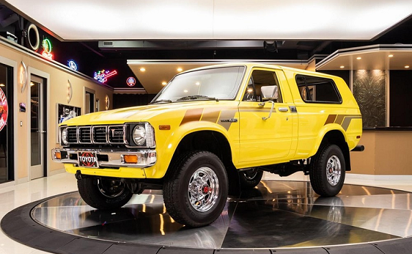 Toyota Trekker 40 năm tuổi đắt hơn 4Runner đời mới