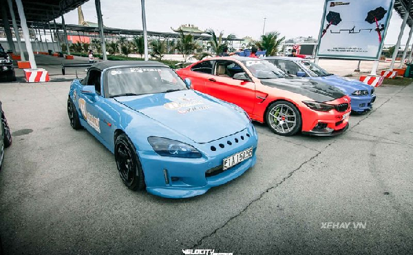 Ngắm hàng hiếm Honda S2000 mui trần của dân chơi Sài Gòn