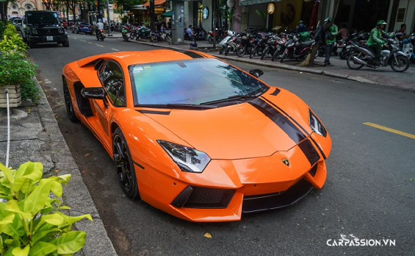 Cận cảnh siêu xe Lamborghini Aventador LP700-4 giá 20 tỷ 