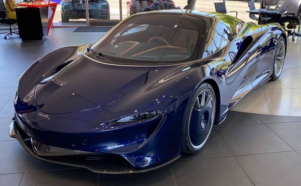 Xem siêu xe McLaren Speedtail hybrid đầu tiên tại Mỹ