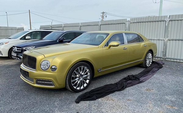Cận cảnh siêu xe Bentley Mulsanne EWB Julep có giá hơn 35 tỷ 
