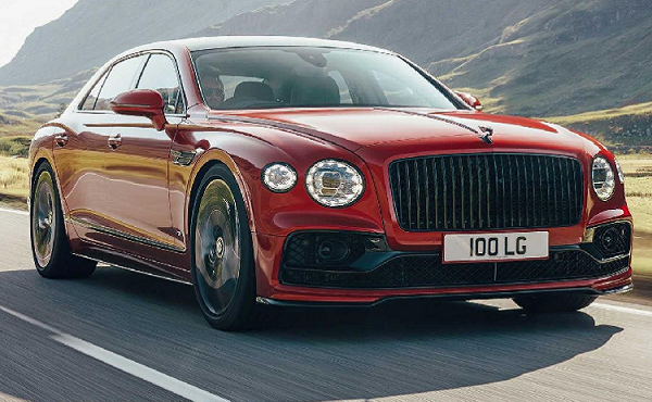 Cận cảnh ô tô siêu sang Bentley Flying Spur động cơ V8