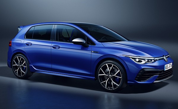 Cận cảnh Volkswagen Golf R 2021 giá từ 945 triệu 