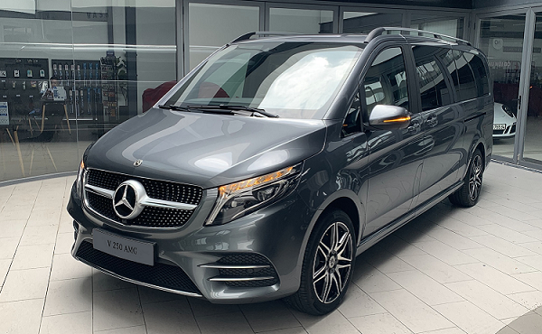 Cận cảnh Mercedes-Benz V250 AMG mới giá hơn 3 tỷ 