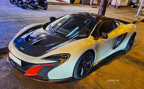 Siêu xe McLaren 650S Spider giá hơn 10 tỷ thay áo mới 