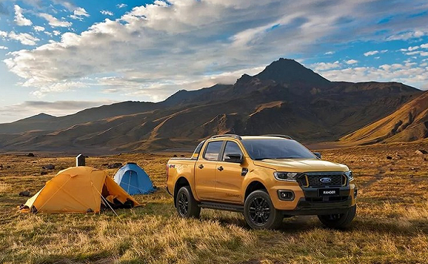 Ford Ranger 2021 bất ngờ tăng 7 triệu đồng 
