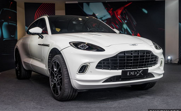 Cận cảnh SUV Aston Martin DBX giá hơn 20 tỷ đồng