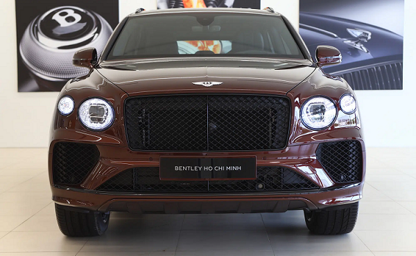 Đại gia Sài Gòn chi 17 tỷ tậu Bentley Bentayga 2021  