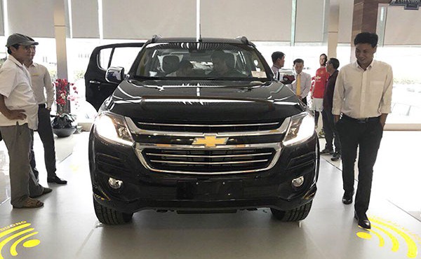 Chevrolet Trailblazer xả hàng, giá giảm gần 300 triệu đồng