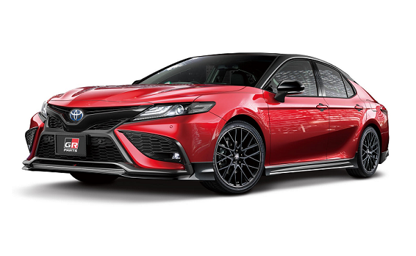 Toyota Camry 2021 thêm gói nâng cấp ngoại hình 