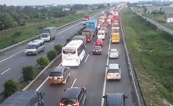Những điểm mới về phí bảo trì đường bộ trong năm 2021
