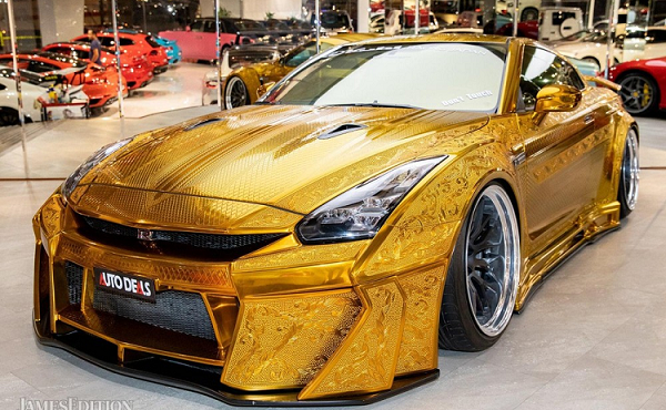 Cận cảnh Nissan GT-R R35 đang rao bán 10 tỷ đồng