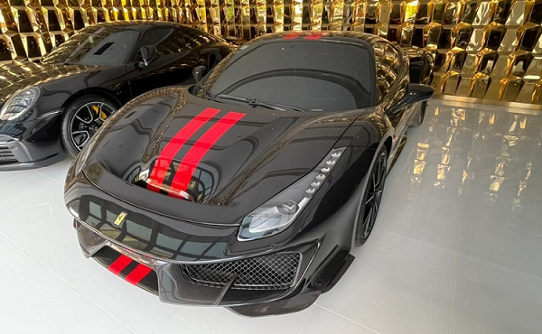 Cận cảnh siêu xe Ferrari 488 Pista và SF90 Stradale của đại gia Campuchia 