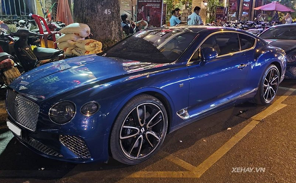 Cận cảnh Bentley Continental GT First Edition hơn 25 tỷ tại Sài Gòn