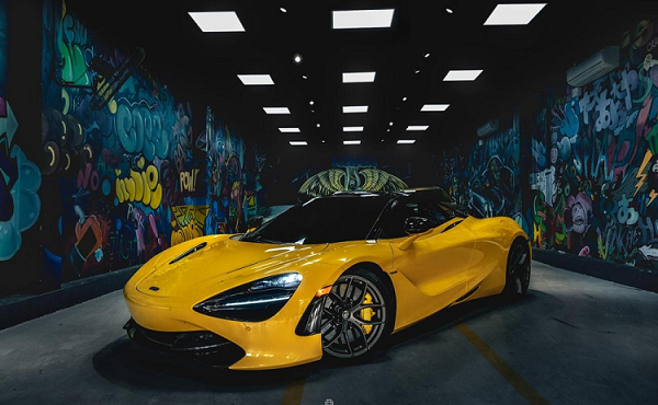 Thiếu gia Đà Nẵng 16 tuổi được bố tặng siêu xe McLaren 720S 