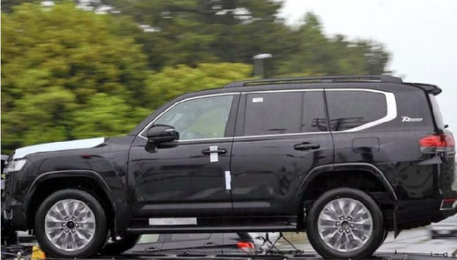 Rò rỉ hình ảnh mới của Toyota Land Cruiser 2022