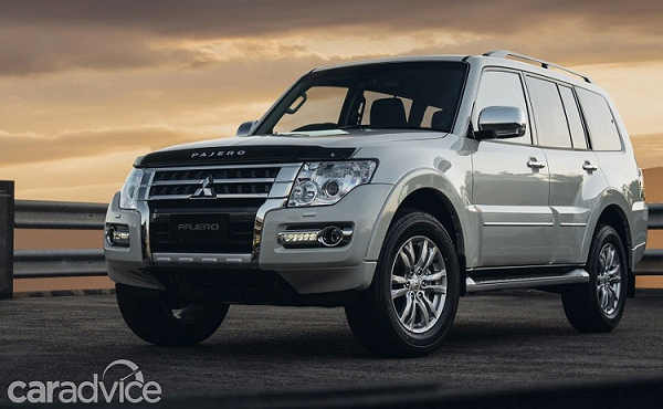 Cận cảnh Mitsubishi Pajero Final Edition 2021 giá từ 977 triệu đồng