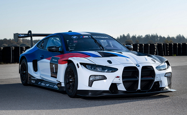 Tận mắt BMW M4 GT3 2021 giá hơn nửa triệu USD 