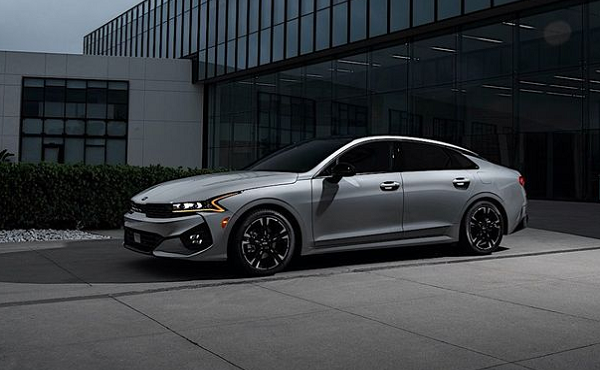 Kia K5 2022 được bổ sung nhiều 'đồ chơi' thú vị 