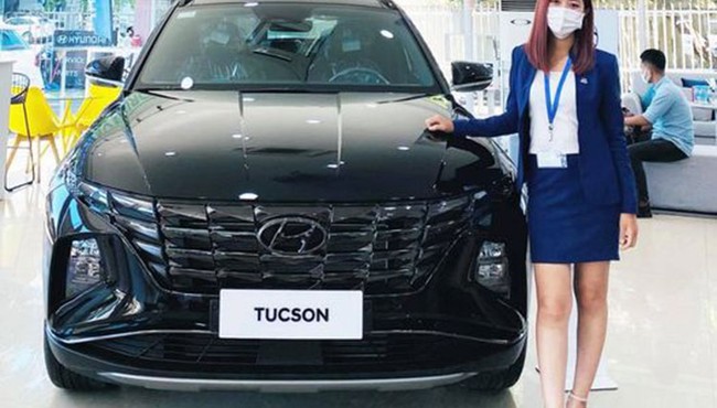 Cận cảnh Hyundai Tucson 2022 giá hơn 1 tỷ đồng