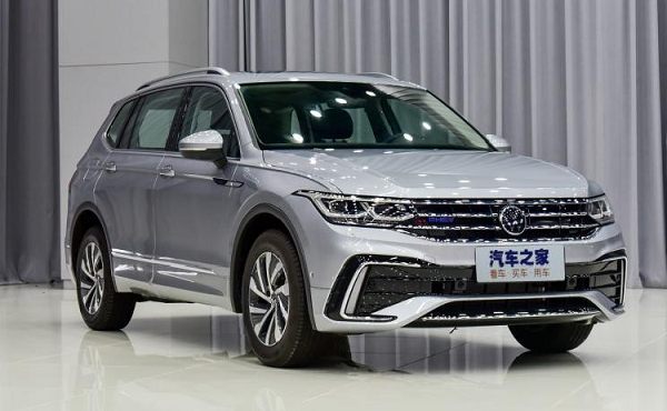 Cận cảnh Volkswagen Tiguan L cực đẹp 